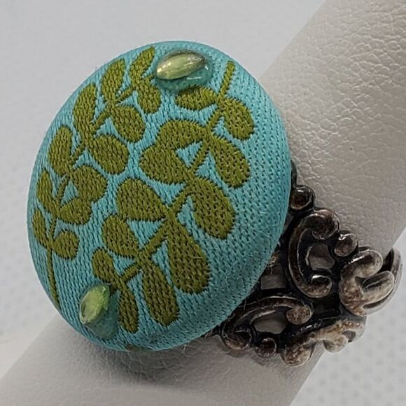 Vintage Blue & Green Floral Button Ring - Picture 2 of 7